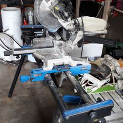 Delta sliding 10 inch miter saw with stand