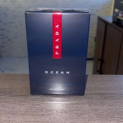 Prada Luna Rossa Ocean 5.0 oz Eau De Parfum Men