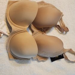 Wacoal And CK Bras 32D