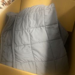 Full/queen Adult Weighted Blanket (20lbs?)