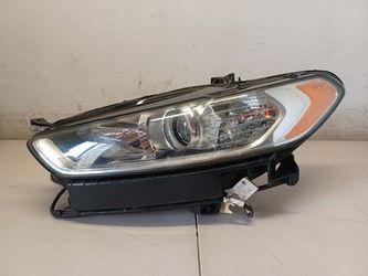 FORD FUSION HALOGEN HEADLIGHT  2013 - 2016