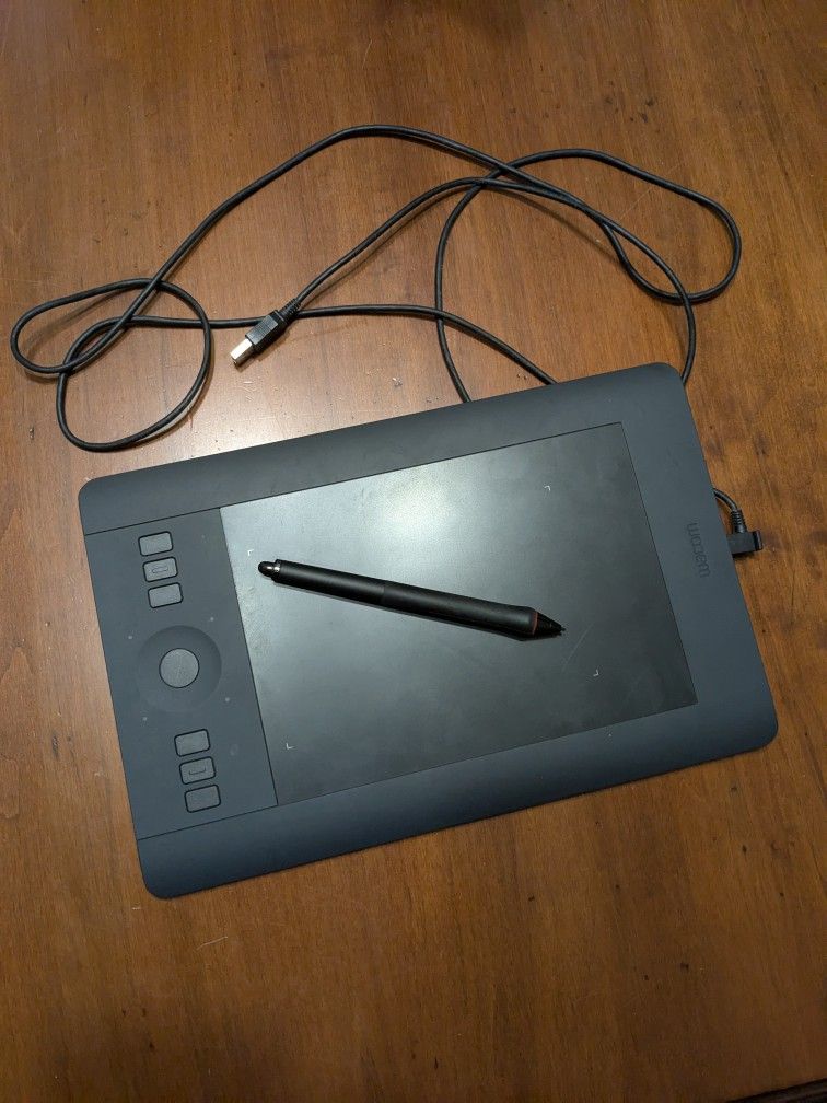 Wacom Intuos Pro Drawing Tablet