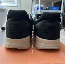 pomp Uitsluiten interview Nike Air Skylon 2 x Fear Of God Black - 10 Men's USED With Box (BQ2752-001)  for Sale in Bothell, WA - OfferUp