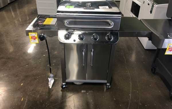 Brand New Char-Broil Propane Grill PWE