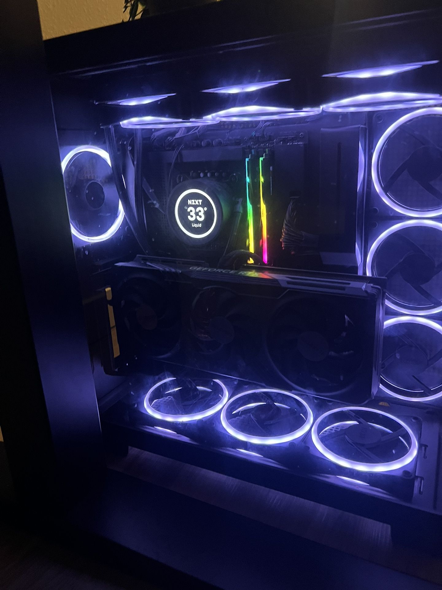 💻 High-End Gaming / Workstation PC – RTX 4070 Ti, i7-13700K, 32GB DDR5 – NZXT H6 Flow