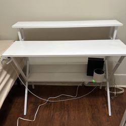 White Desk 