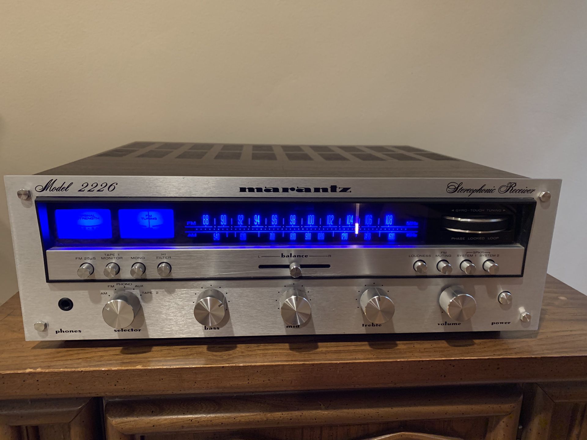 Marantz 2226 Stereophonic Receiver-Tested and Works Great-New LED Lights!