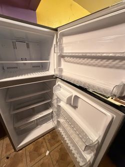 LG refrigerator