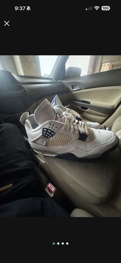 Jordan 4