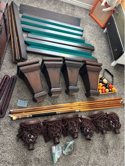 8’ Pool Table