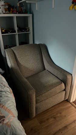Arm chair
