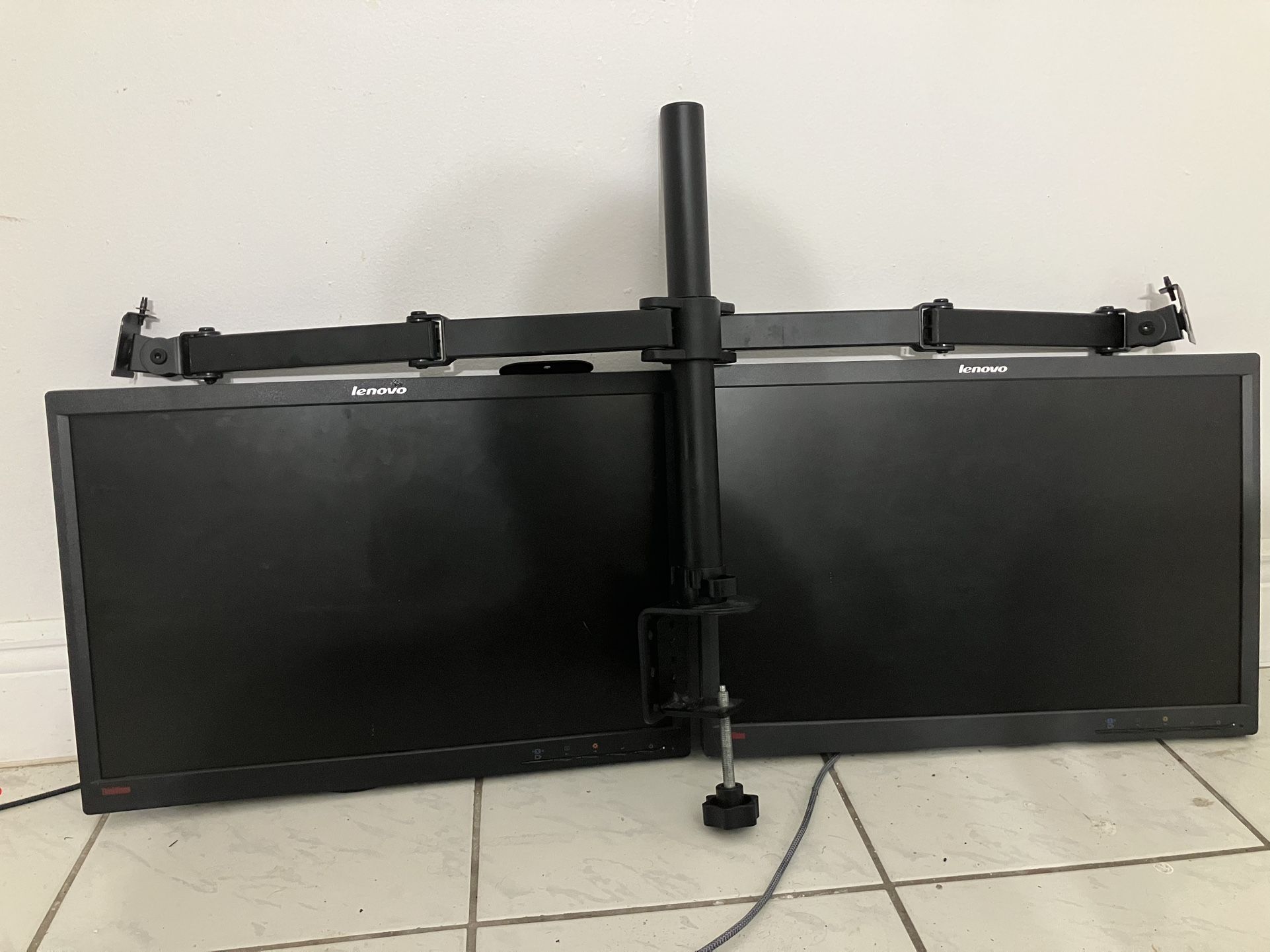 21” Monitors Lenovo (accept Trades)