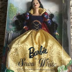 1998 Rare Vintage Snow White Barbie 