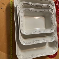 Set of 3 Decorative Ceramic Dishes used in excellent condition pick up Coral Springs 33071