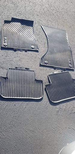 Audi A-4 floor mats 2015
