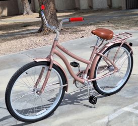 Huffy woman's beach cruiser size 26 one speed