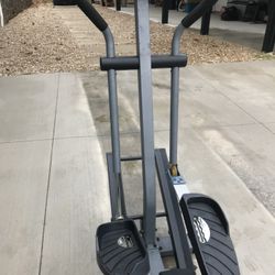 Nordic Track Elliptical