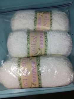 Patons Be Mine 100% Nylon Yarn 3-Pack, Wuzzy White #63005