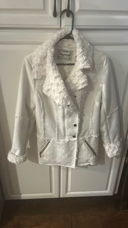 Sugar fly Really Cute Cozy White Coat