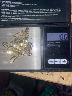 14k gold chain 10.6 grams on gold