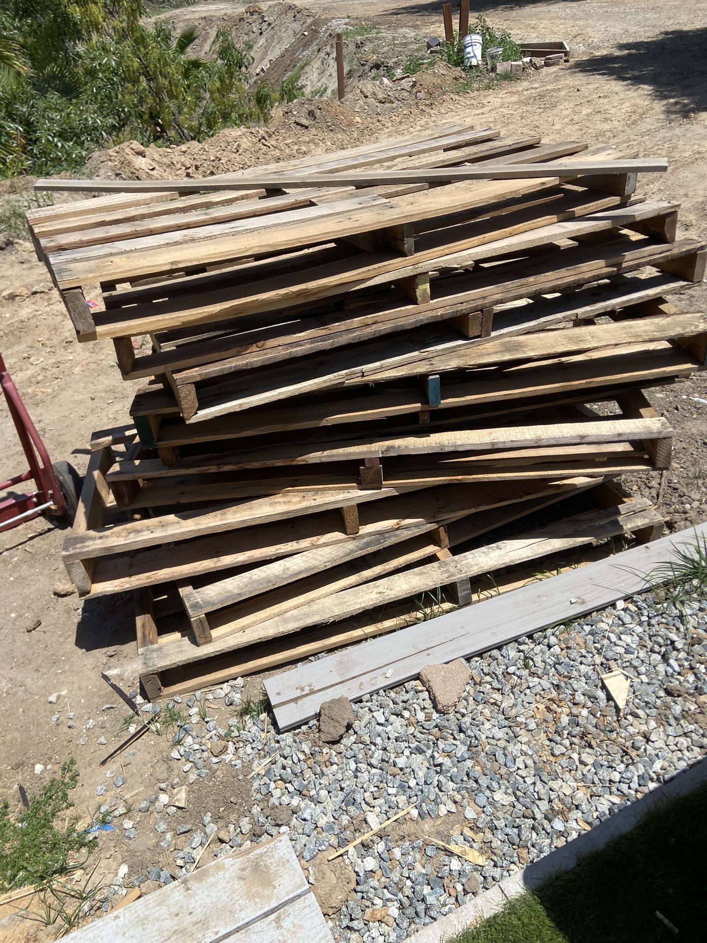 Pallets In Decent Condition