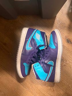 Jordan retro 1s