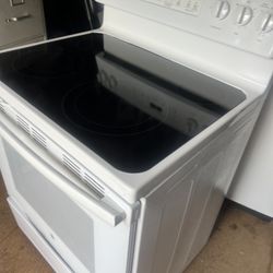 General Electric Stove Everything Works Great 