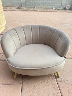 Small dog/cat bed chair