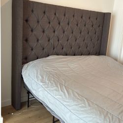 King Size Bed , Frame And Mattress 