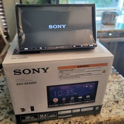 BRAND NEW  Sony Carplay Car stereo 7" touchscreen radio 