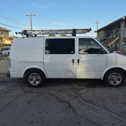 2004 chevy astro