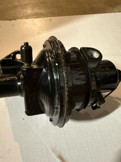 Marine fuel pump