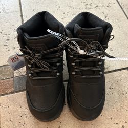 NEW Avalanche boys hiking shoes Size 1