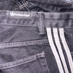 Adidas Balenciaga Jean shorts (SIZE L)