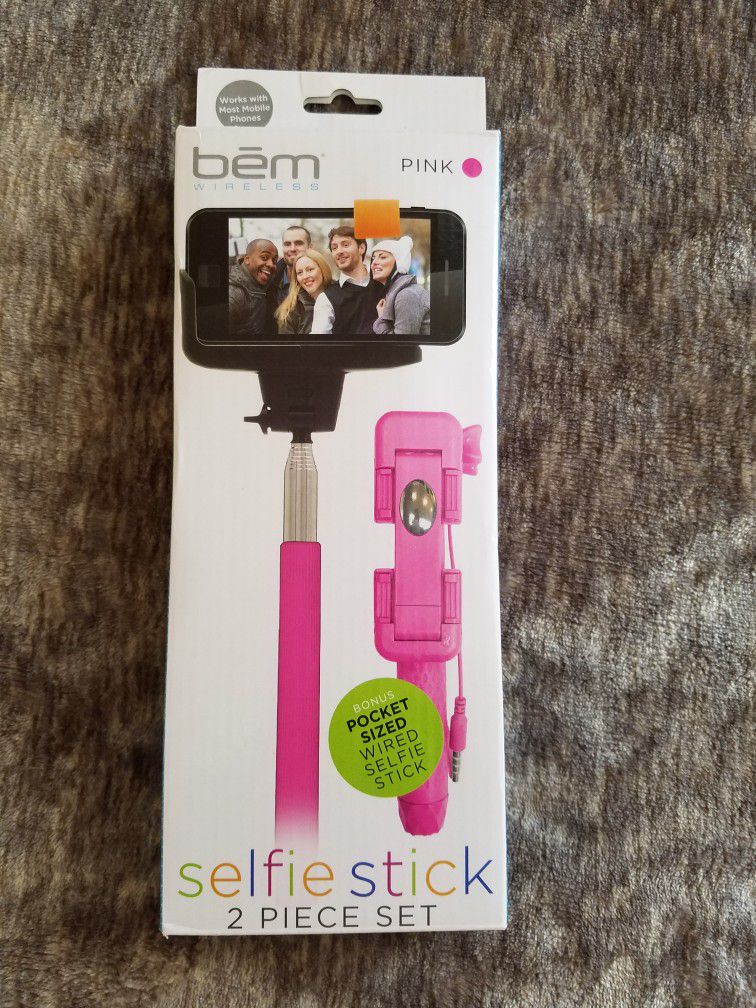 Selfie sticks 
