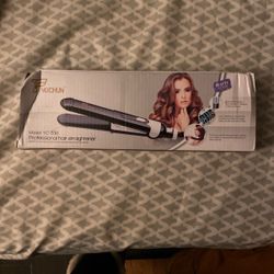Brand New Straightner