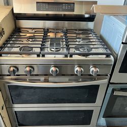 Stove Samsung Stainless Steel 30in” Is Good Gas $850