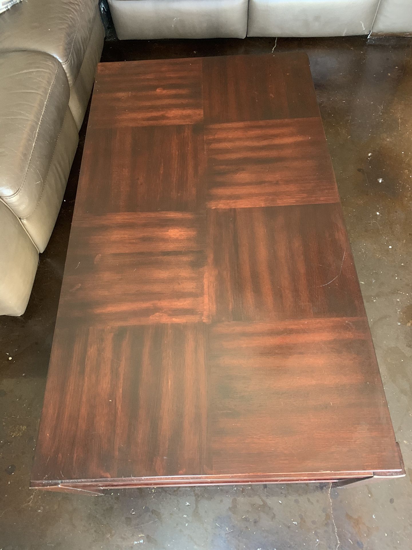 Coffee table with end table
