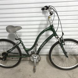  Electra Townie 24 18” Medium Frame. Excellent Condition! 