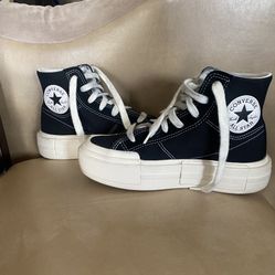 TENIS CONVERSE DE MUJER SIZE:6.5