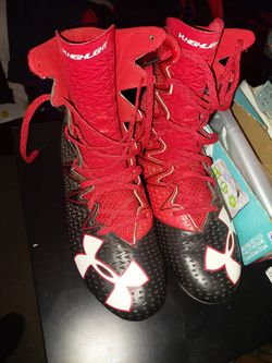 Under Armour Cleats Size 9