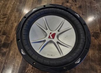 Kicker 10” CVR Subwoofer 4 Ohm DVC