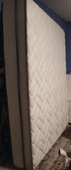 Queen Linenspa Dreamer 12" Hybrid Mattress,