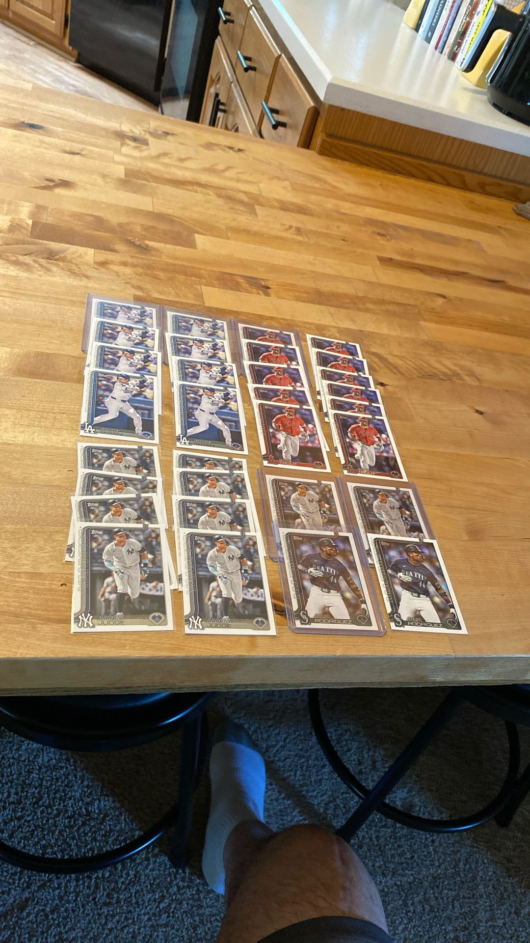 2025 Topps Baseball Superstars (32) Cards