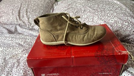 Brown booties