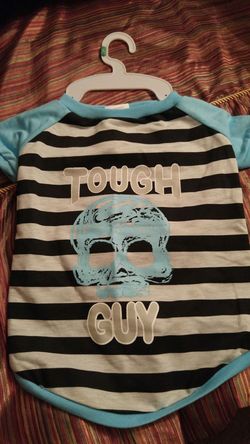 Dog shirt large (new)