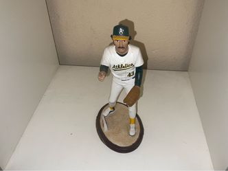Dennis Eckersley Athletics Figurine Oakland Athletics A’s 2004 Limited Edition Oakland Coliseum excellent condition