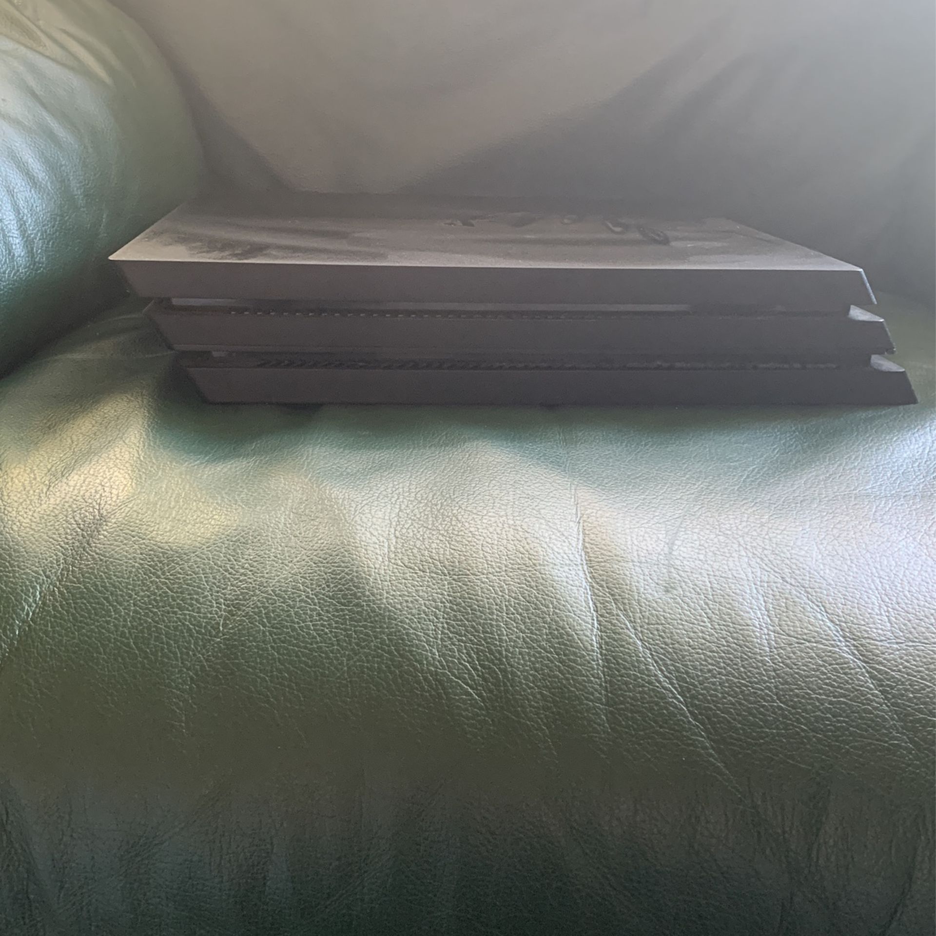 PlayStation 4 Pro With 1 Controller 1 Game