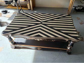 Coffee wood table (Used needs work)