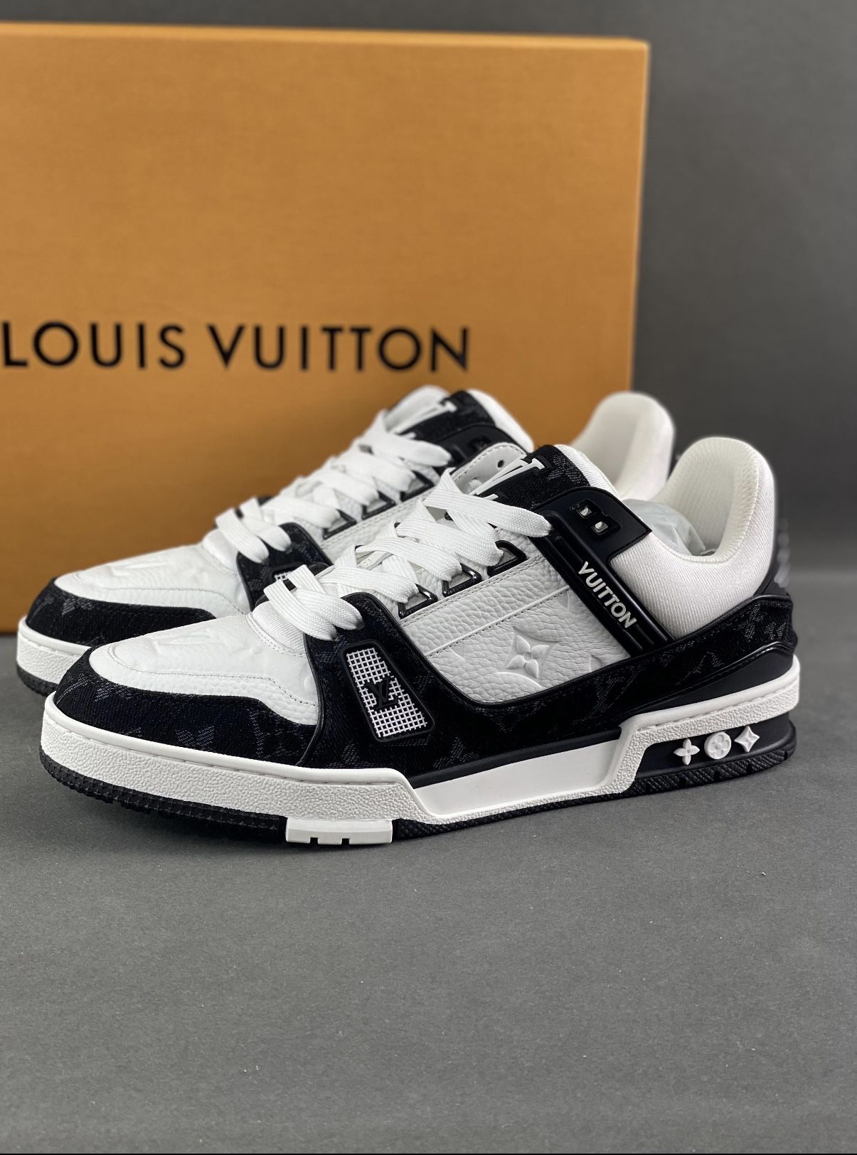 LOUIS VUITTON LV TRAINER SNEAKER MONOGRAM DENIM WHITE BLACK VIRGIL ABLOH